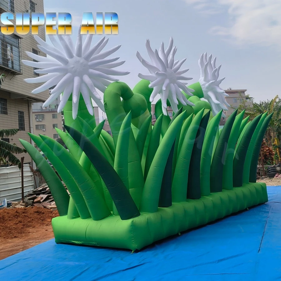 

Giant Inflatable White Flower with Green Grass, Custom Large Inflatable Plant Decoration for Event, Festival, Party