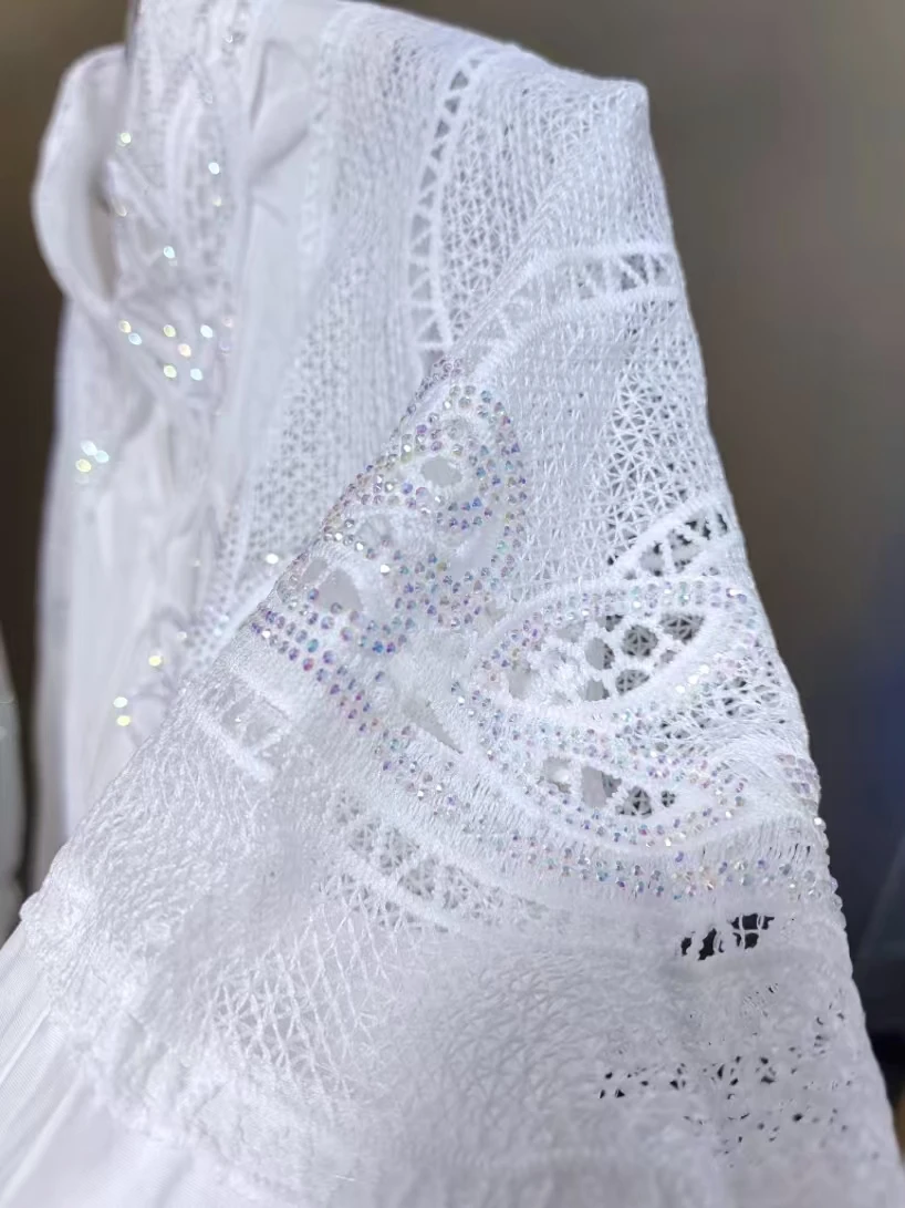 

Luxury Sequins Flower Embroidery Y2K Cotton Shirts Blouses for Women 2025 Fashion Long Sleeve Single Breasted White Yellow Tops