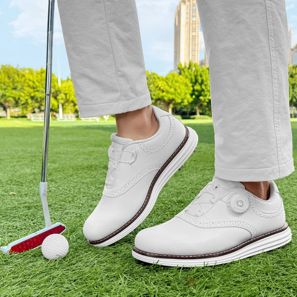 2025 New Golf Shoes Outdoor Fashion Men's Fitness Golf Shoes Lawn Comfortable Non Slip Leisure Golf Walking Shoes