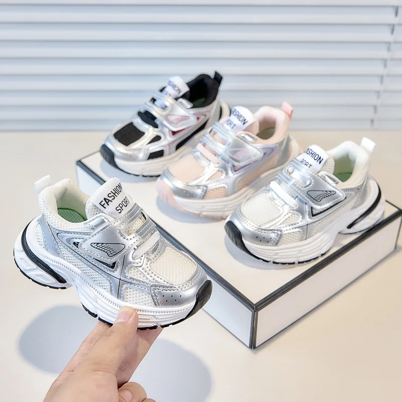 Kids Casual Running Shoes with Thick Soles Boys Girls Fashion Versatile Sports Shoes 2026 New Children Mesh Breathable Sneakers