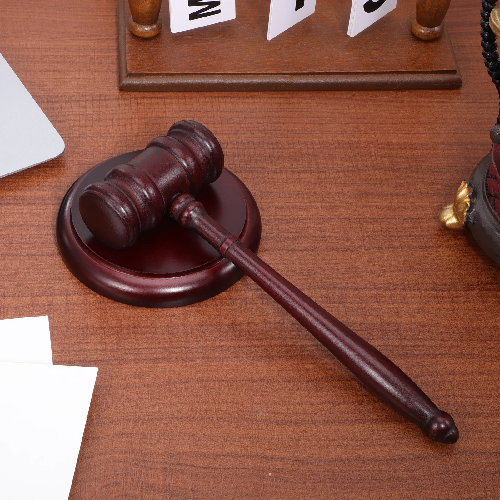 

Auction Hammer Judge Gavel Wood Sound Block Set Formal Meetings Ceremony Legal Decorative Ornament Desk Accessory Traditional