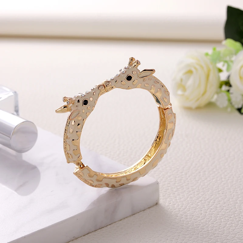 Sally's Paradise, Christmas gifts, animal enamel giraffe bracelets, cute, expressing love, gratitude, festivals, women, L1104