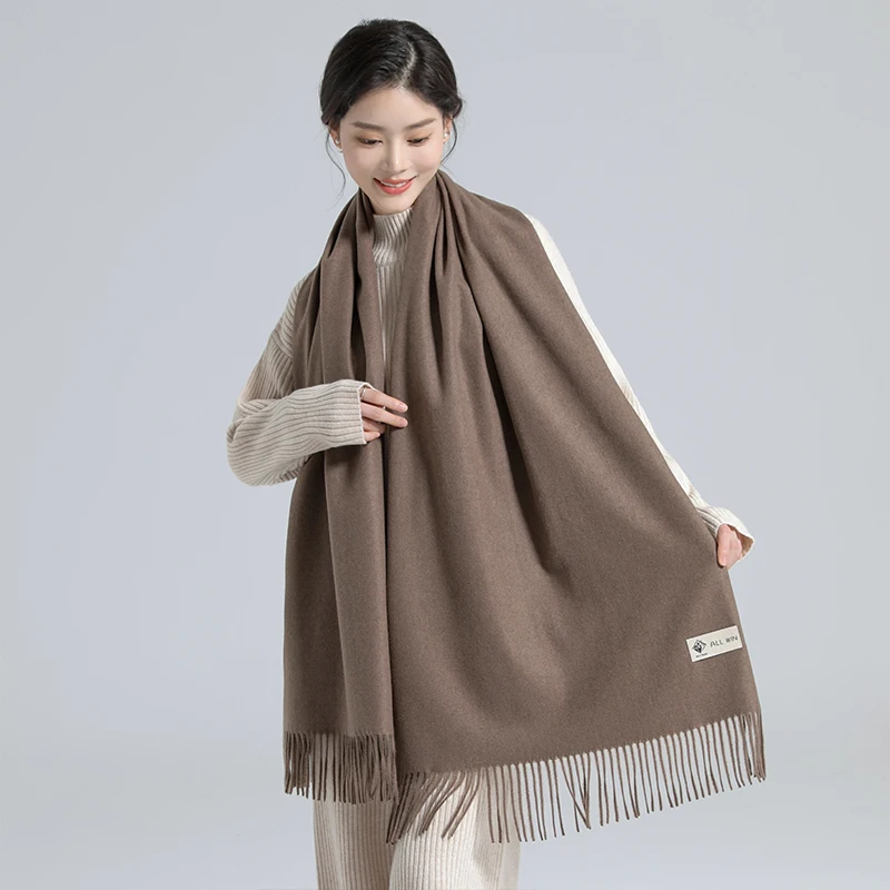 Autumn and winter new solid color couple cashmere scarf Joker wool scarf for men and women high sense warm scarf shawl.