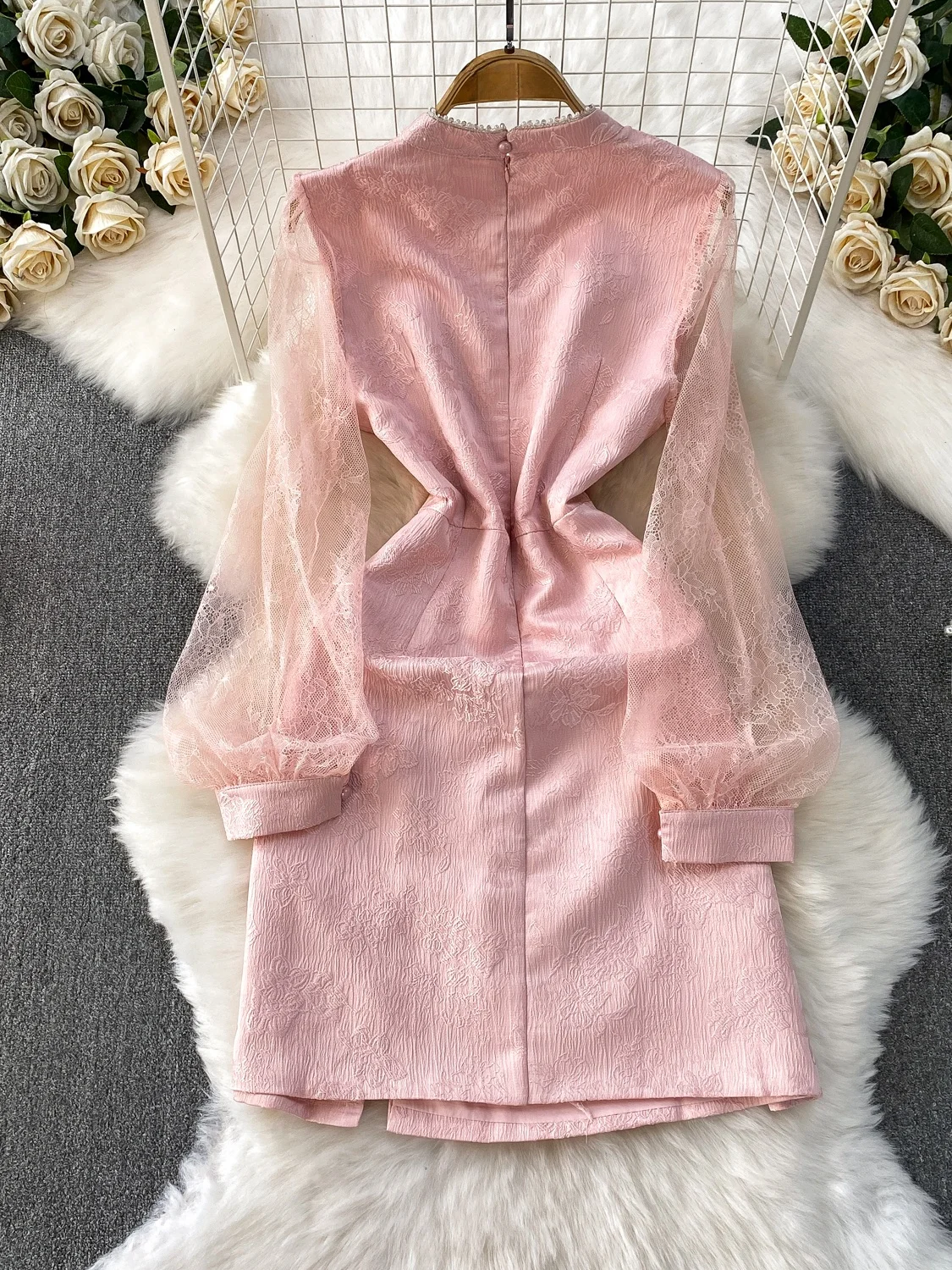 レトロな中国風長袖ワンピース レディース ハイウエストAラインスカート メッシュ切り替えショートワンピース 秋のエレガントな雰囲気