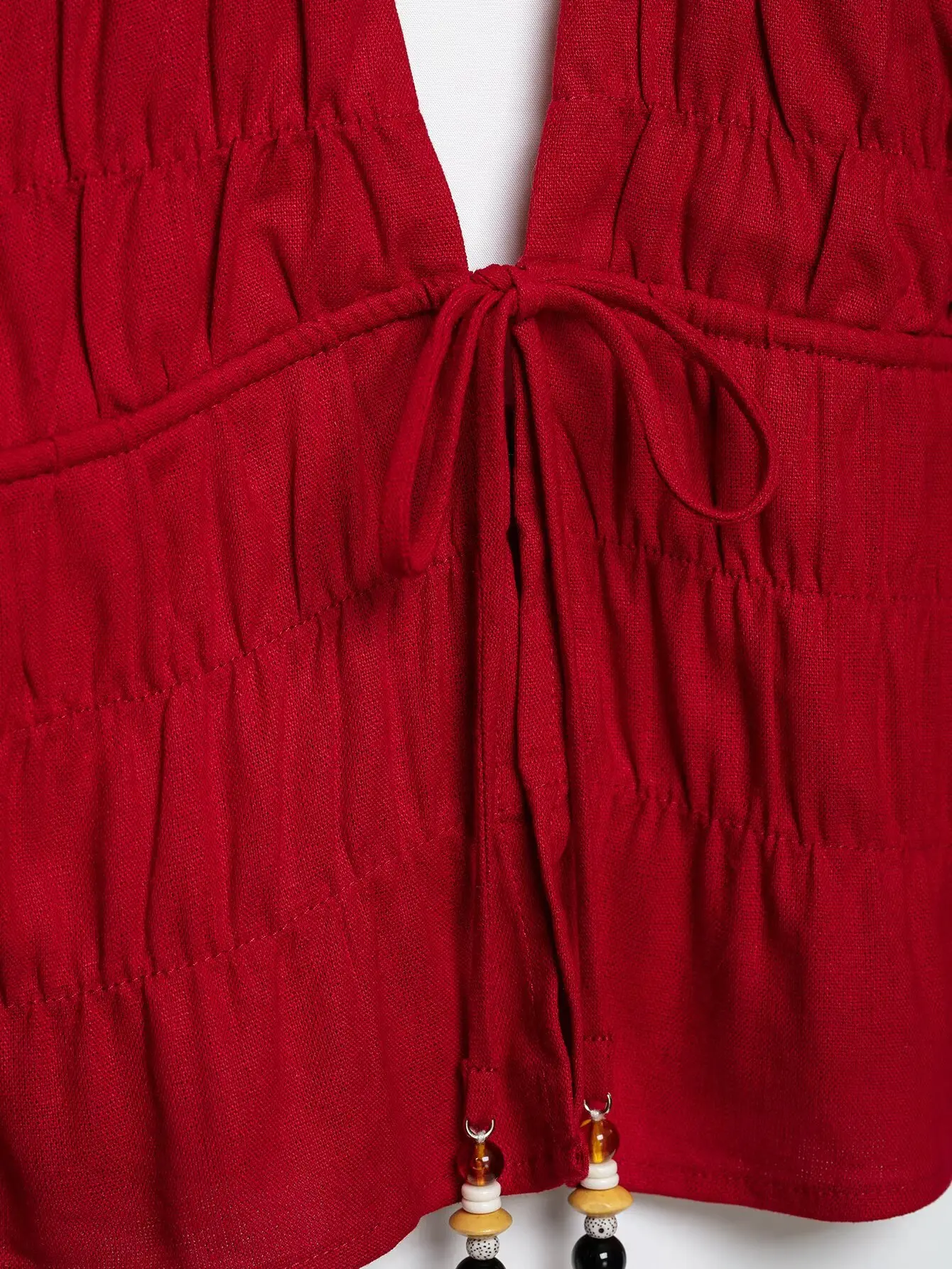 HH Elegantes Damen-Set in Rot, 2-teilig, mit Neckholder-Crop-Top und Stufenrock, Sommer-Outfit für Hochzeitsgäste und Urlaub – Detail 11