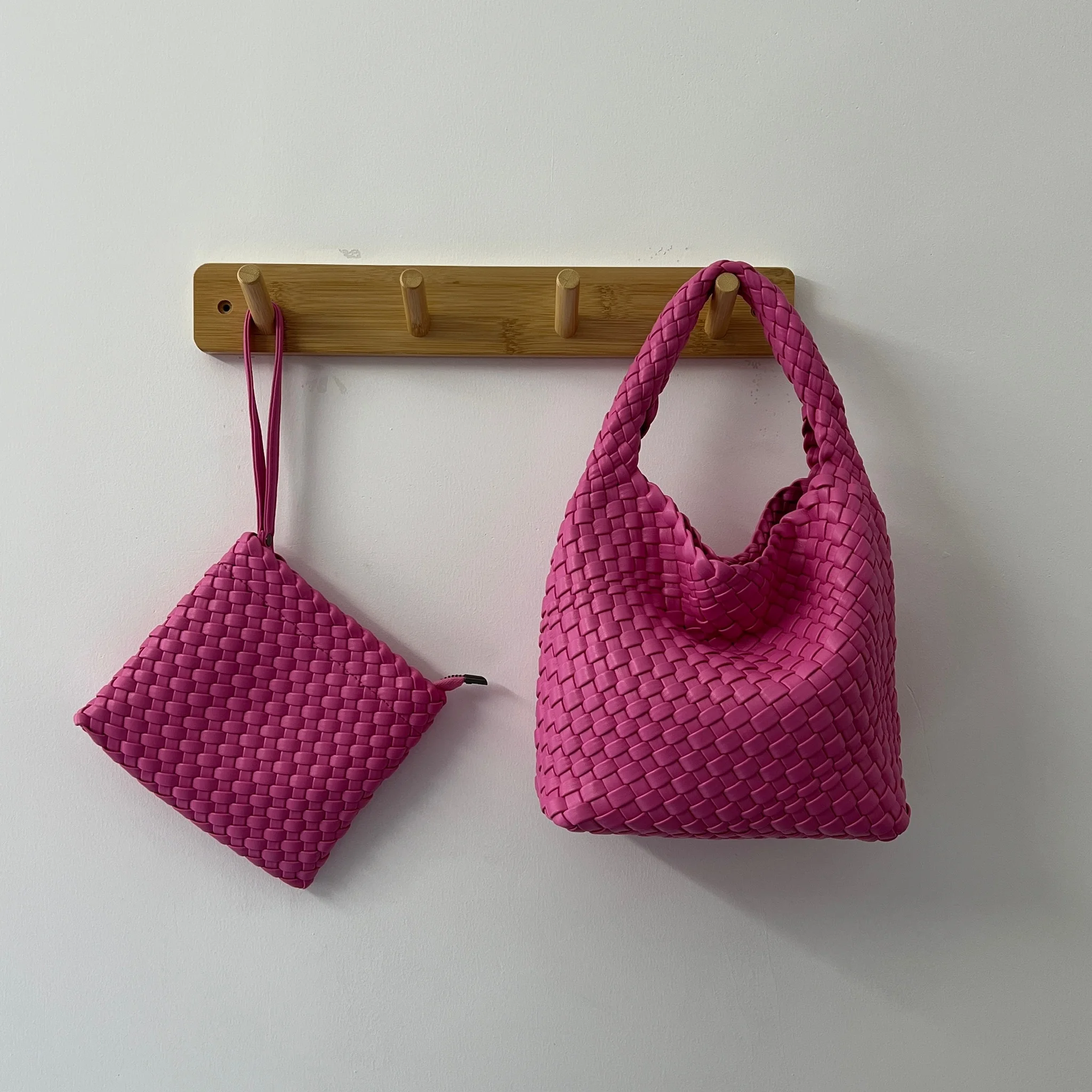 High quality Women's handbag Pure hand-woven small volume pure color crossbody bag for women