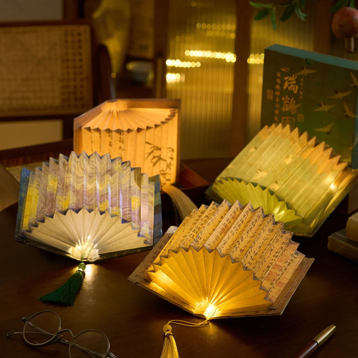 Chinese Fan Shaped Book Lamp Glass Bead Lamp Series Artistic Calligraphy Famous Paintings DIY Handmade Desktop Ornaments