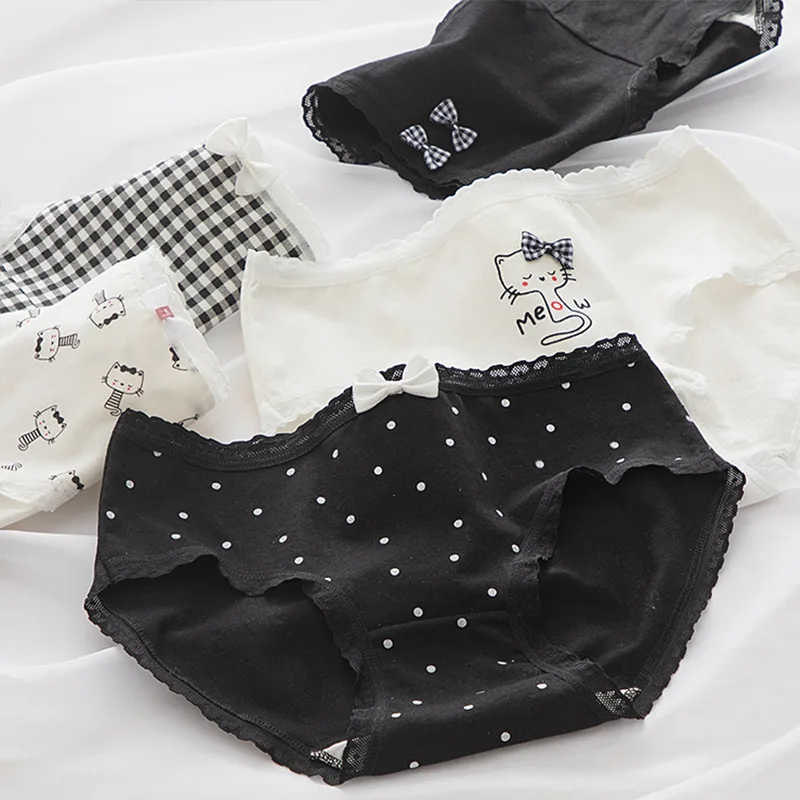 Japanese Simple Black and White Cat Print Cute Girl Underwear Ladies Cotton Crotch Bag Hip Mid Waist Student Briefs