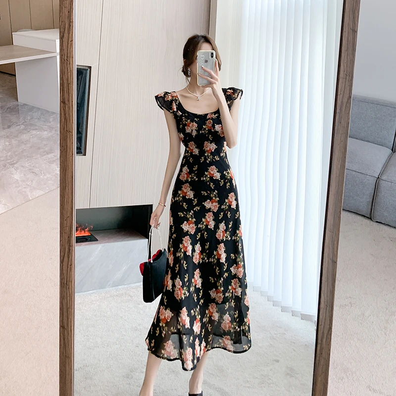 

Korean Vintage Black Floral Prints Midi Dresses for Women 2024 Summer Elegant Fashion Slim Beach Holiday Chiffon Female Clothing