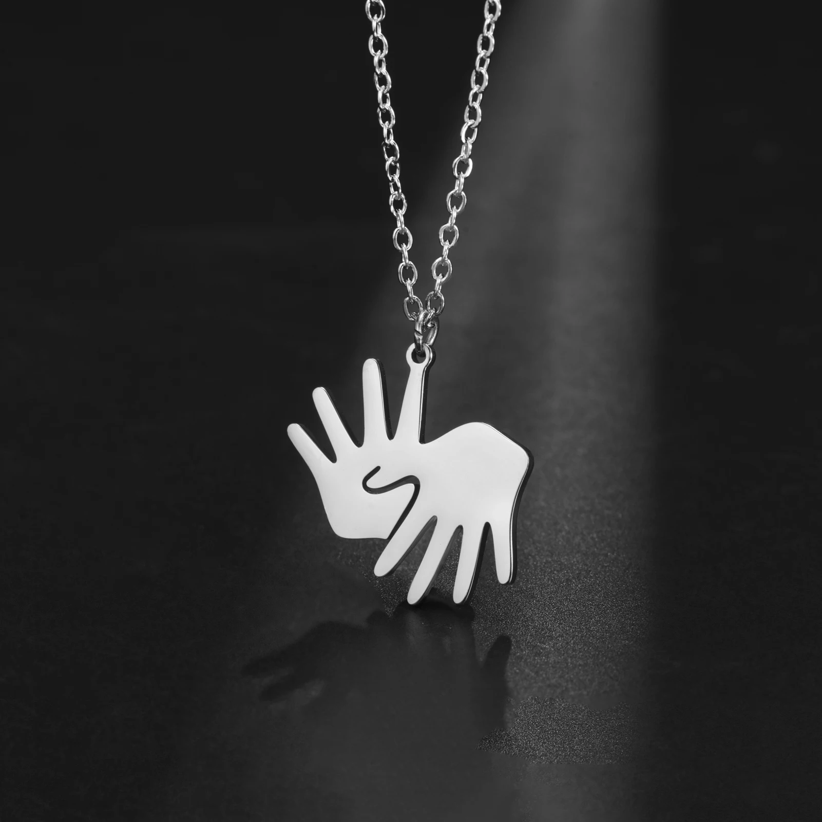 1PC Never Abandon Hands Necklace Stainless Steel Jewelry Couple Girlfriend Accompanying Each Other Eternal Love Fashion Gifts