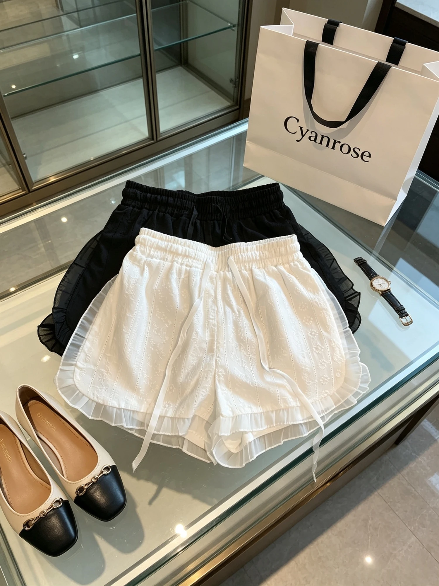 

Women's White Lace Hollow-out Shorts Y2k Gyaru High Waist Shorts Korean Retro Casual Elegant Vintage Wide Leg Shorts Summer 2026