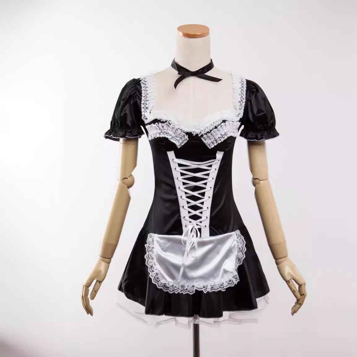 Classic French Maid Cosplay Costume Sweet Lolita Girls Sexy Dress Couple Valentines Day Gift Uniform Halloween Fancy Party Dress