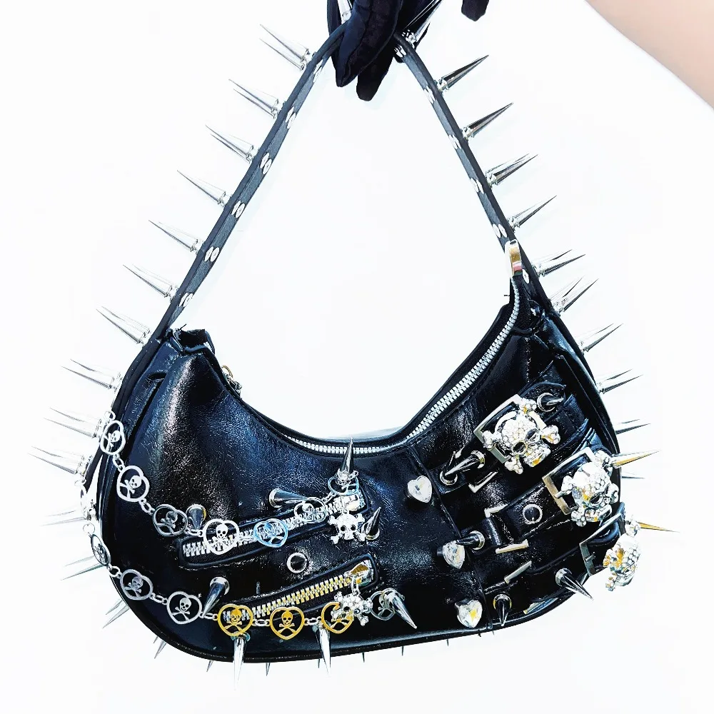Y2K Millennium Spice Girls Punk Personality Bright Leather Bag Original Subculture Spiked Skull Chain Underarm Bag