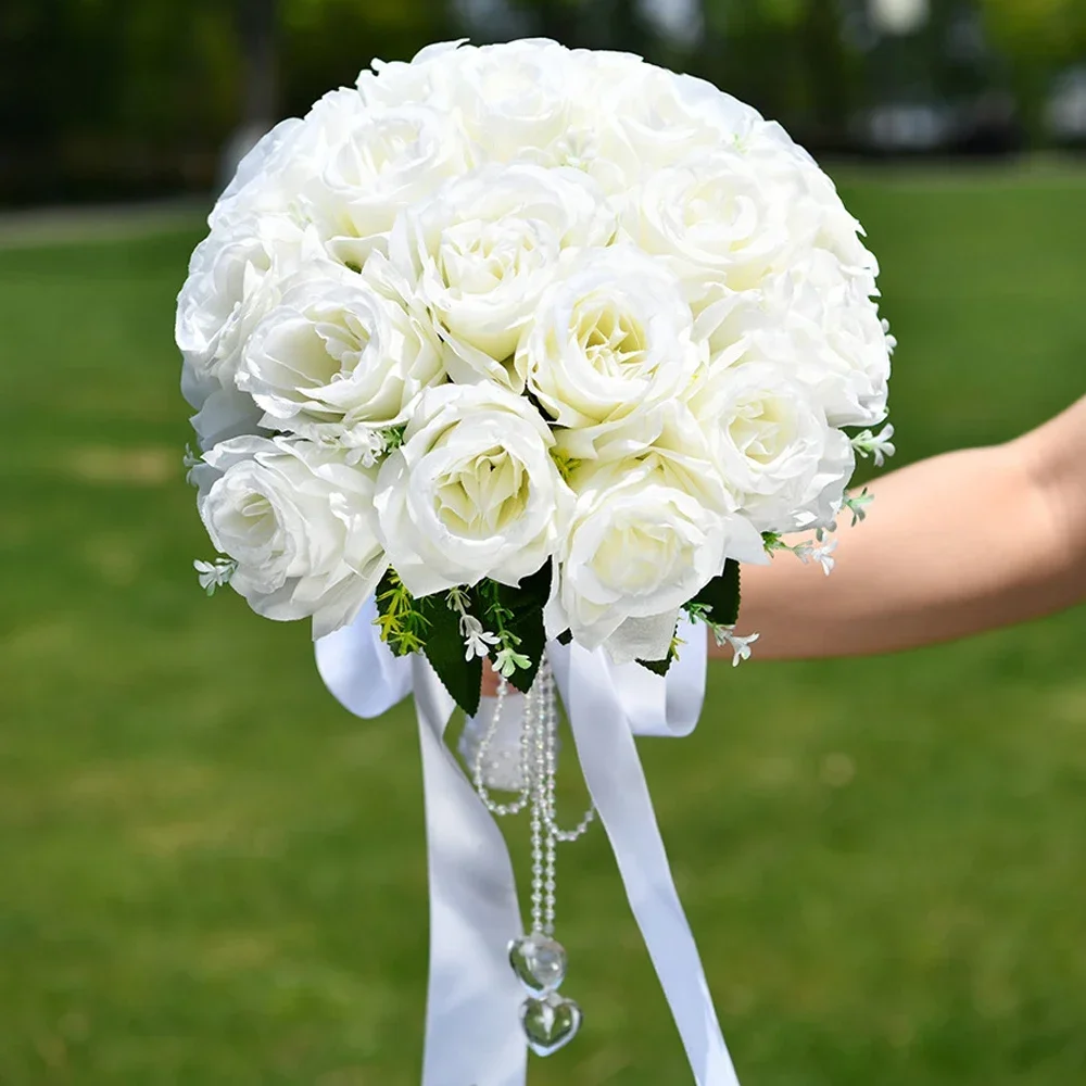 

1PC Love Crystal Pendant Artificial Flowers Wedding Bouquets for Bride Bridesmaid White Rose Faux Flower Bouquet Fake Flowers We