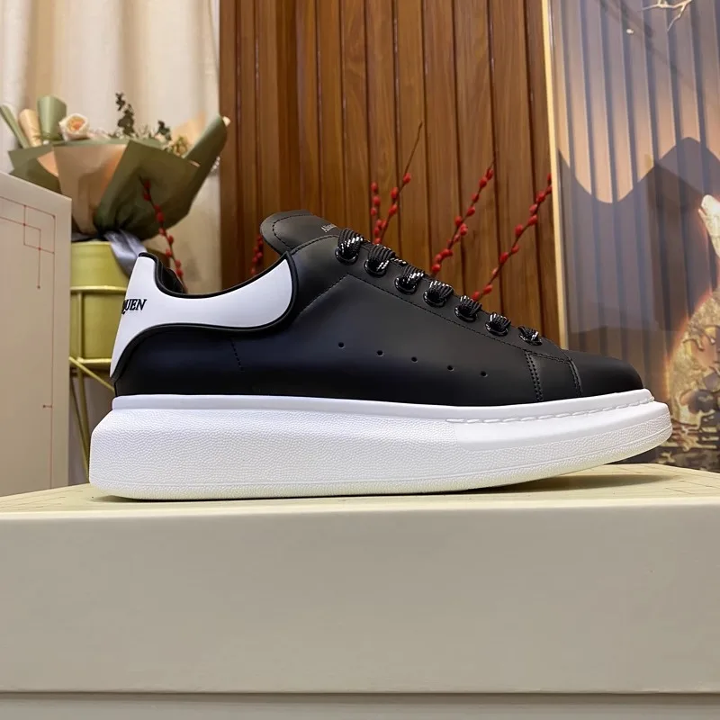 Handcrafted Men Casual Shoes Oversize Black Platform Sneakers High-street Hip-hop Trainers Man Flat Loafers Outdoor Sport Shoes