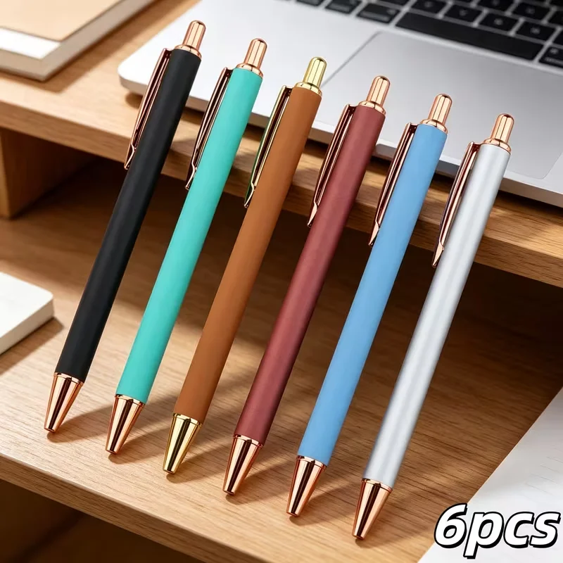 1Pc/6Pcs Push-Button Ballpoint Pen, Available in Six Exquisite Color Combinations, Equipped with a 1.0mm Bullet Tip, Ensuring Smooth and Even Writing. The Metal Pen Clip Has a High-Quality Texture, and the Pen Body Feels Delicate and Comfortable When Held. Suitable for Students to Take Notes in Class, for Office Workers to Sign Documents, and Also for Business Negotiations. It Is Suitable for Both Students and Professionals, and Can Be Used for Personal Use or as a Gift.