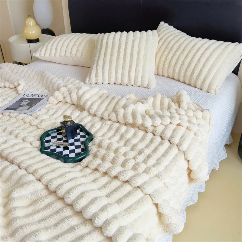 Light luxury Solid Color Multifunctional Rabbit Velvet Blanket Winter Thick Warm Flannel Used For Bedroom Living Room Blanket image 6