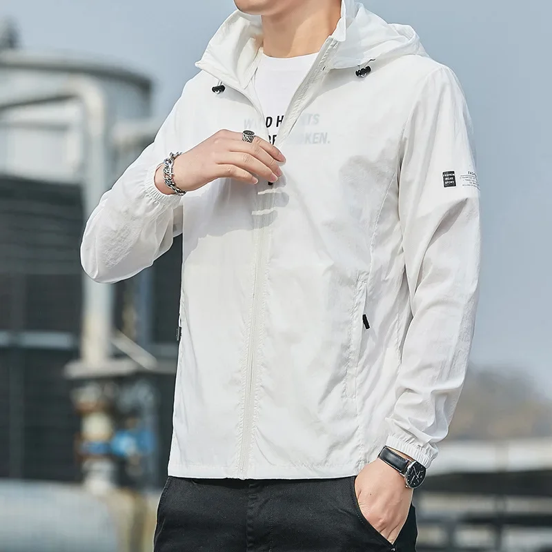 معاطف فضفاضة واقية من الشمس للرجال ، سحاب مضاد للأضواء فوق البنفسجية ، جواكيت بغطاء رأس من الحرير الجليدي ، أكمام طويلة ، ملابس خارجية جيدة التهوية ، أحادية اللون ، الصيف ،