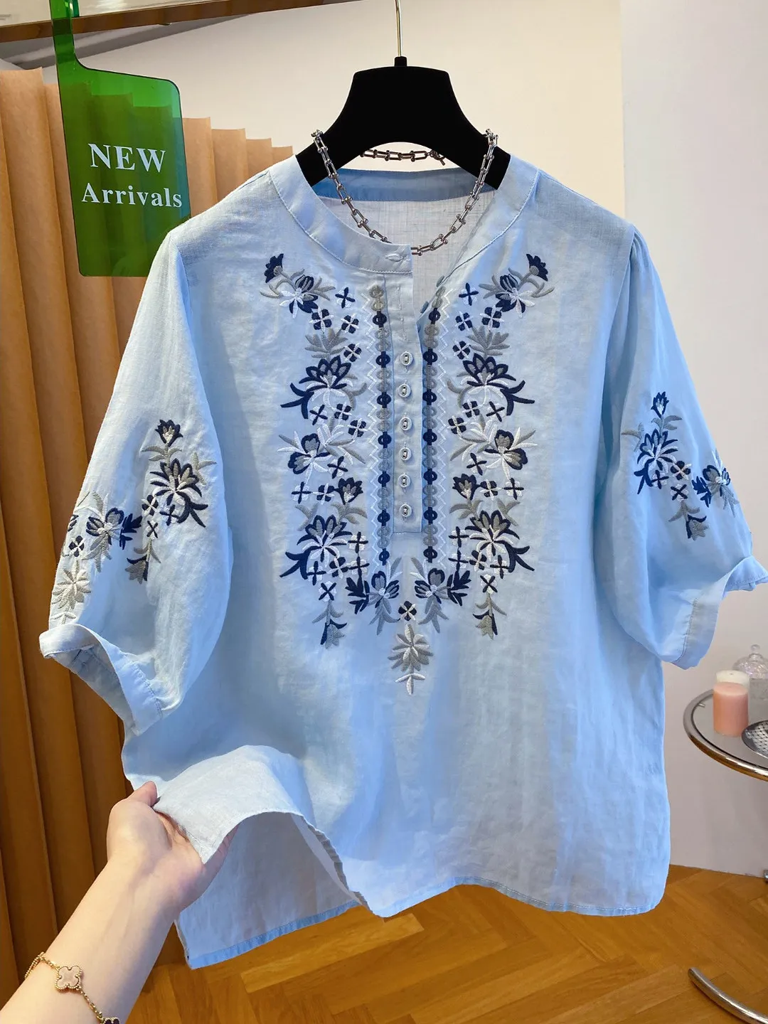 

Blue Flax Loose Heavy Embroidery f Sve irt Korean Sle Commute Wind Summer New Arrival Big Brand High End Feeling