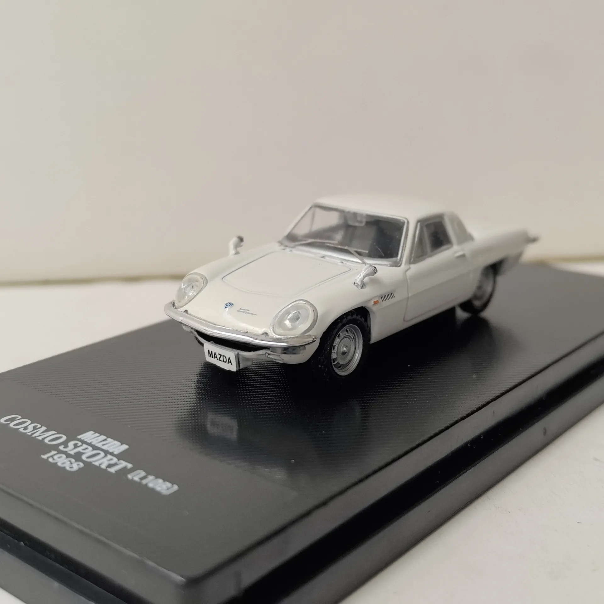 

Литой под давлением DEA масштаб 1/64 MAZDA COSMO SPORT L10B 1968 Mazda, модель автомобиля из сплава, Коллекционная игрушка, подарок, сувенир, украшение для дисплея