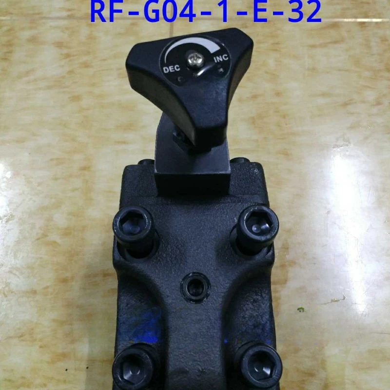 Injection Molding Machine Accessories with Oil Drain Hole, Manually Adjustable Back Pressure Valve, Northern RF-G04-1-E-32