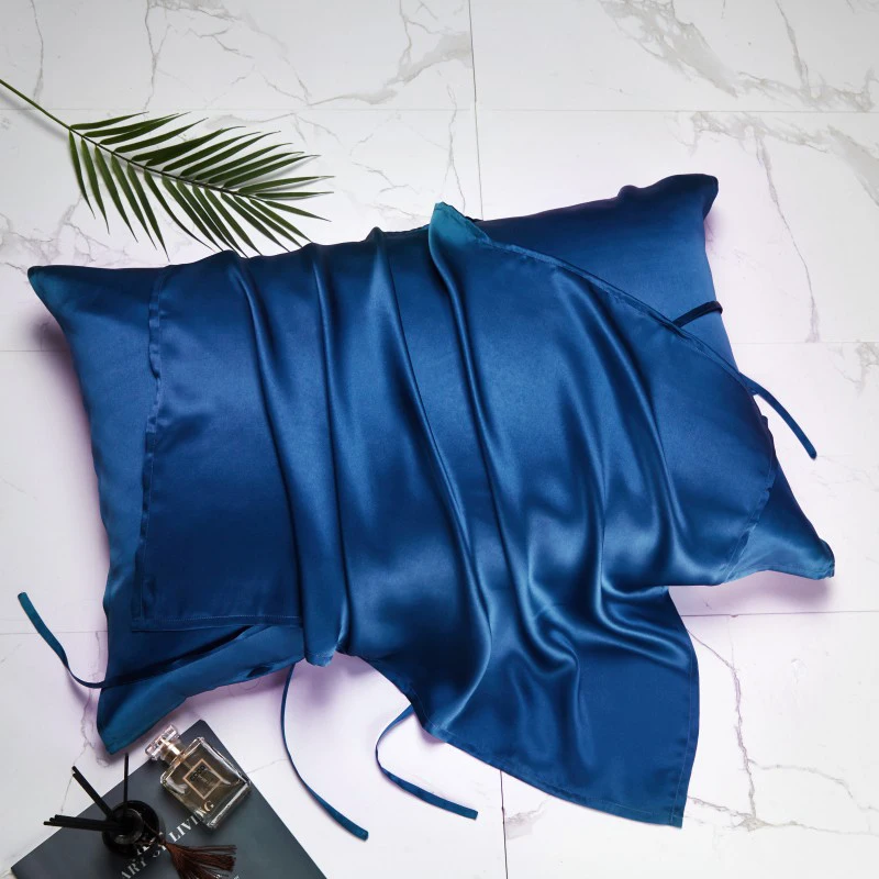 1pc Soft Silk Pillowcase, Smooth Solid Color Home Bedroom Travel Pillowcases, Hotel Room High-end Luxury Pillowcase, Coreless