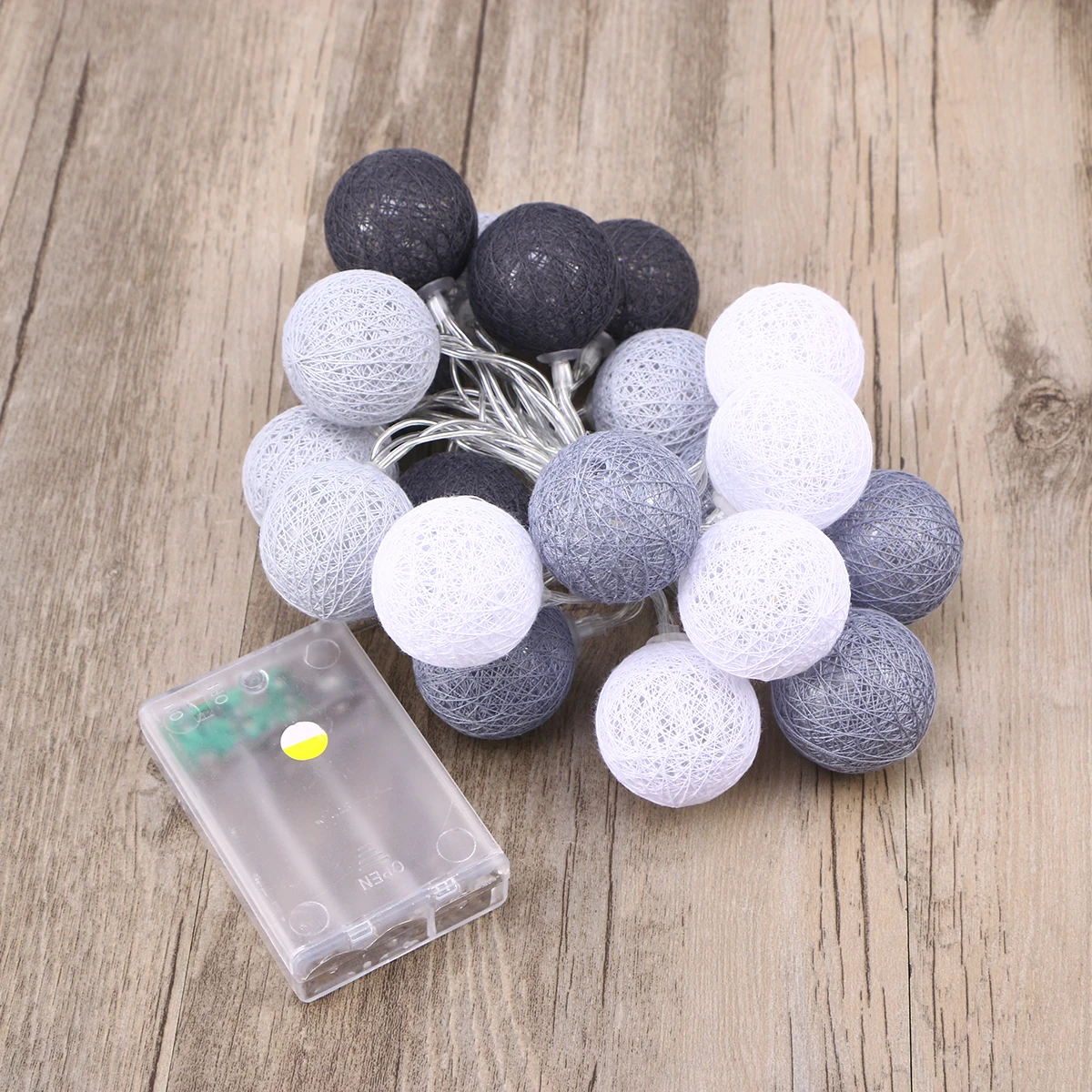 

String Light with 20pcs Yarn Ball Shaped Lights 2.2m Christmas Light Strip Powered Party Garden Patio Rope Lights Decora