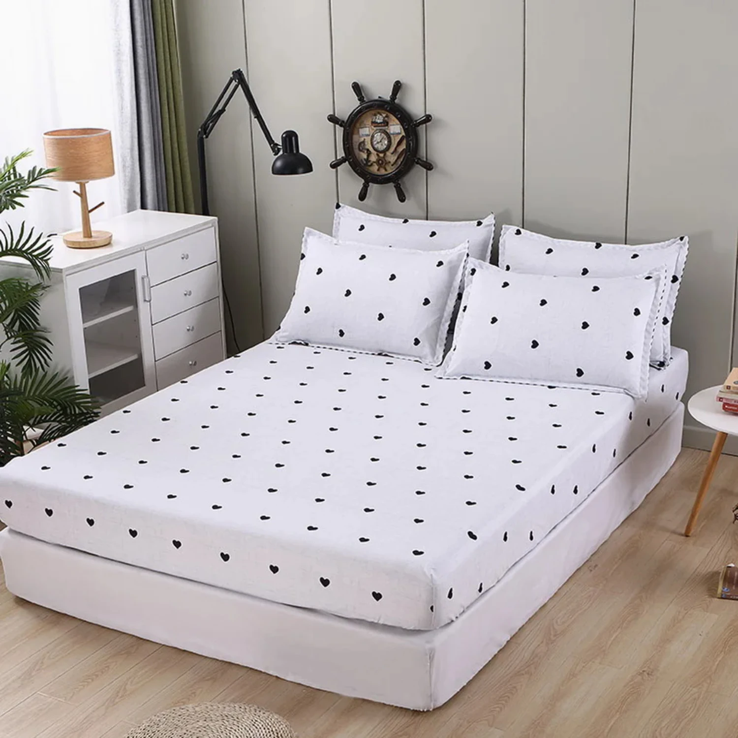 Elegant Gray Heart White Bed Fitted Sheets Set with Elastic Microfiber, Fashionable Sabanas Mattress Cover, Soft and Breathable,