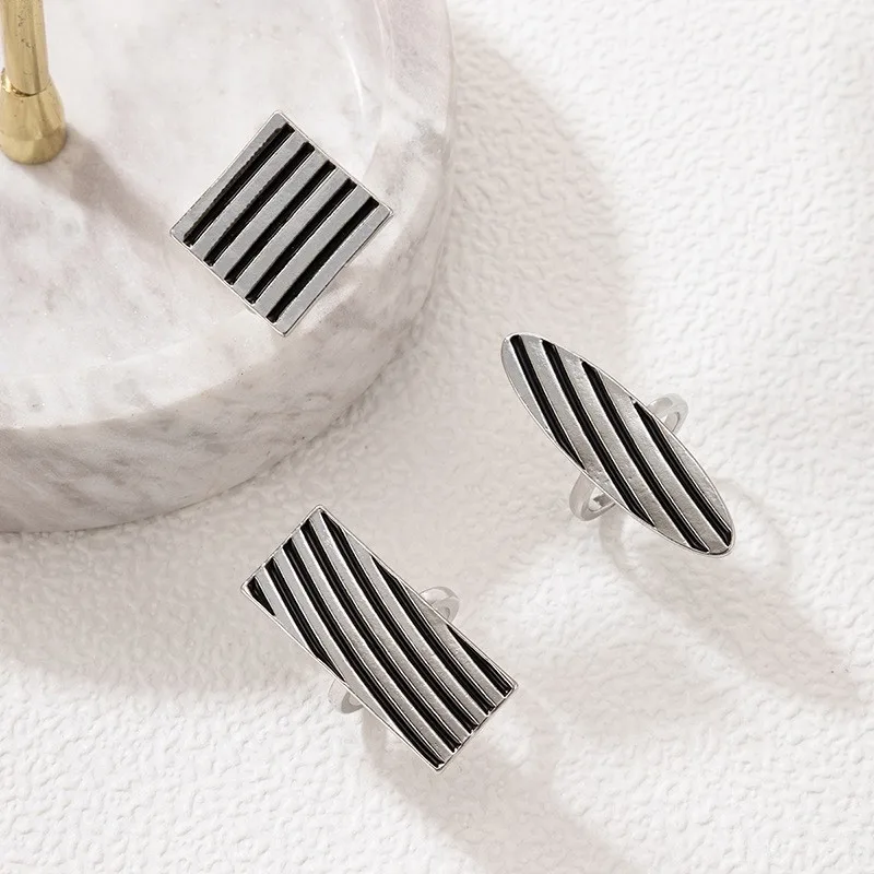Amazon cross-border, personalized simple jewelry, three-piece set of oil-dripping striped rings, geometric square ring set.