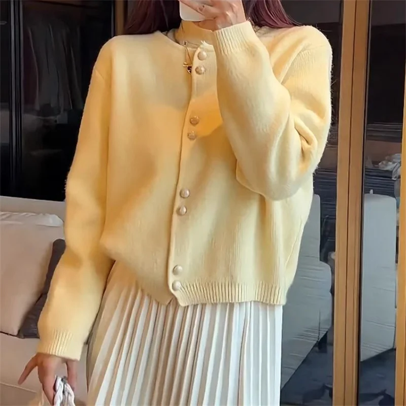 レディースニットセーターカーディガン春秋毛玉なし長袖丸首レギュラー丈アウター広州十三工場