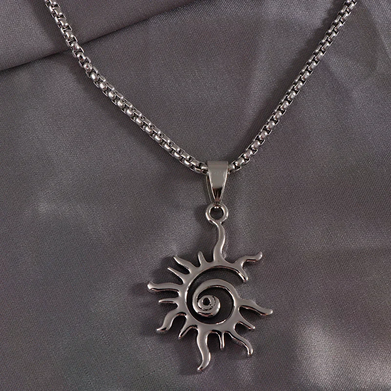 Fashion Creative Sun Flame Pendant Necklace Punk Hip Hop Retro Hipster Men's Hollowed Out Titanium Steel Necklace Jewelry