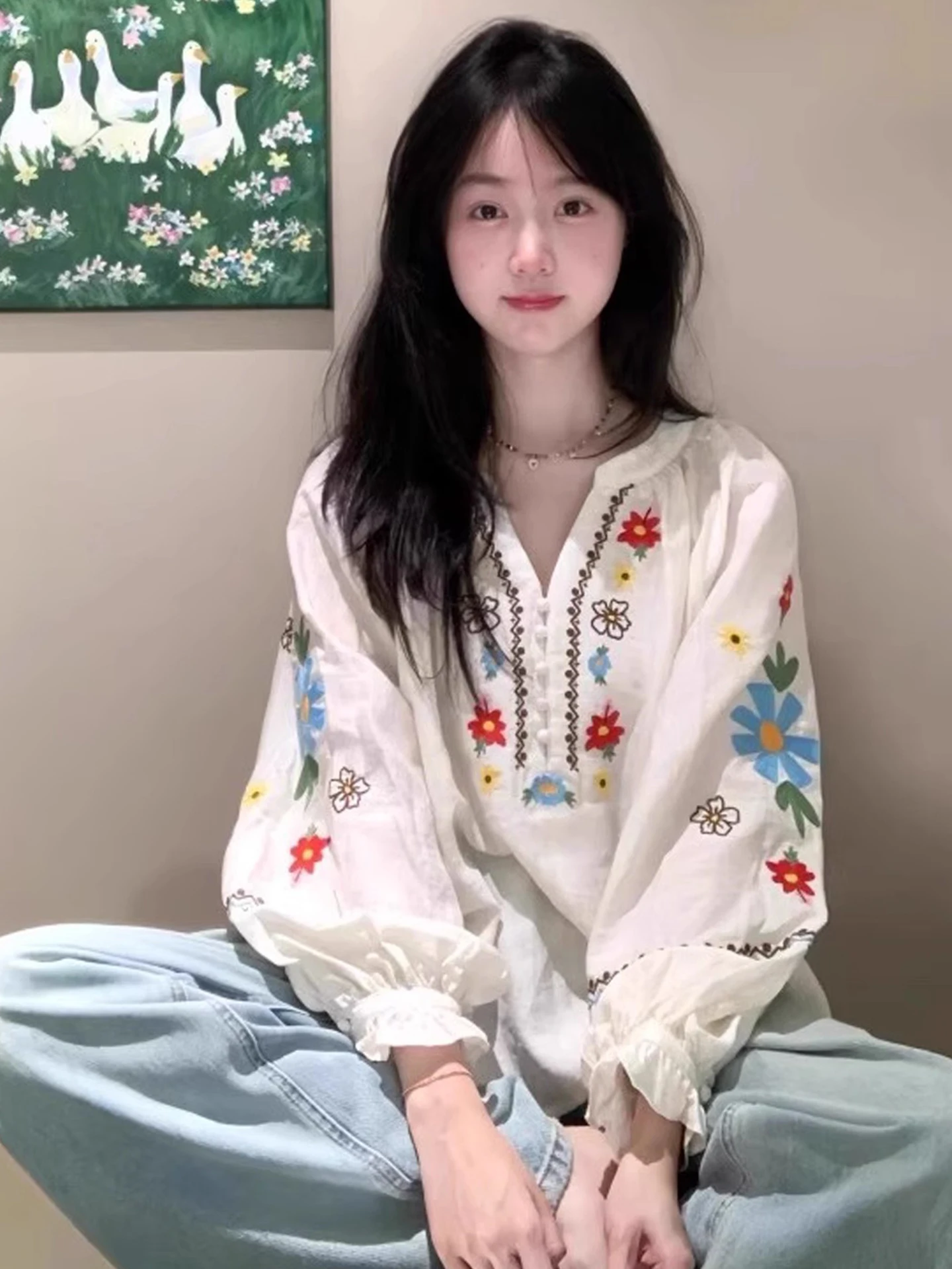 Ele brodé blanc irt femmes ample longue Sve Collarl lanterne Sve haut automne Faion artistique Sle