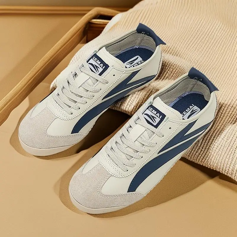 

Versatile Casual Shoes: Embracing Comfort and Sports Trends with Soft Soles