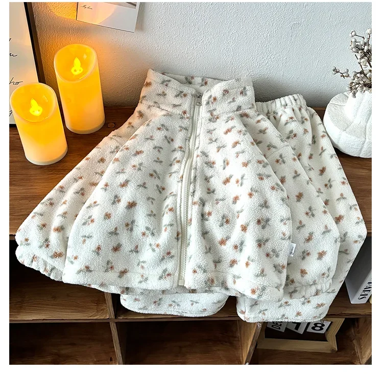 2026 Kinder-Mädchenkleidung Neues Plüsch-Set aus Fleece mit Cartoon-Motiv, Lässige Freizeitkleidung für Zuhause, Oberteile und Unterteile für Kinder – Detail 13