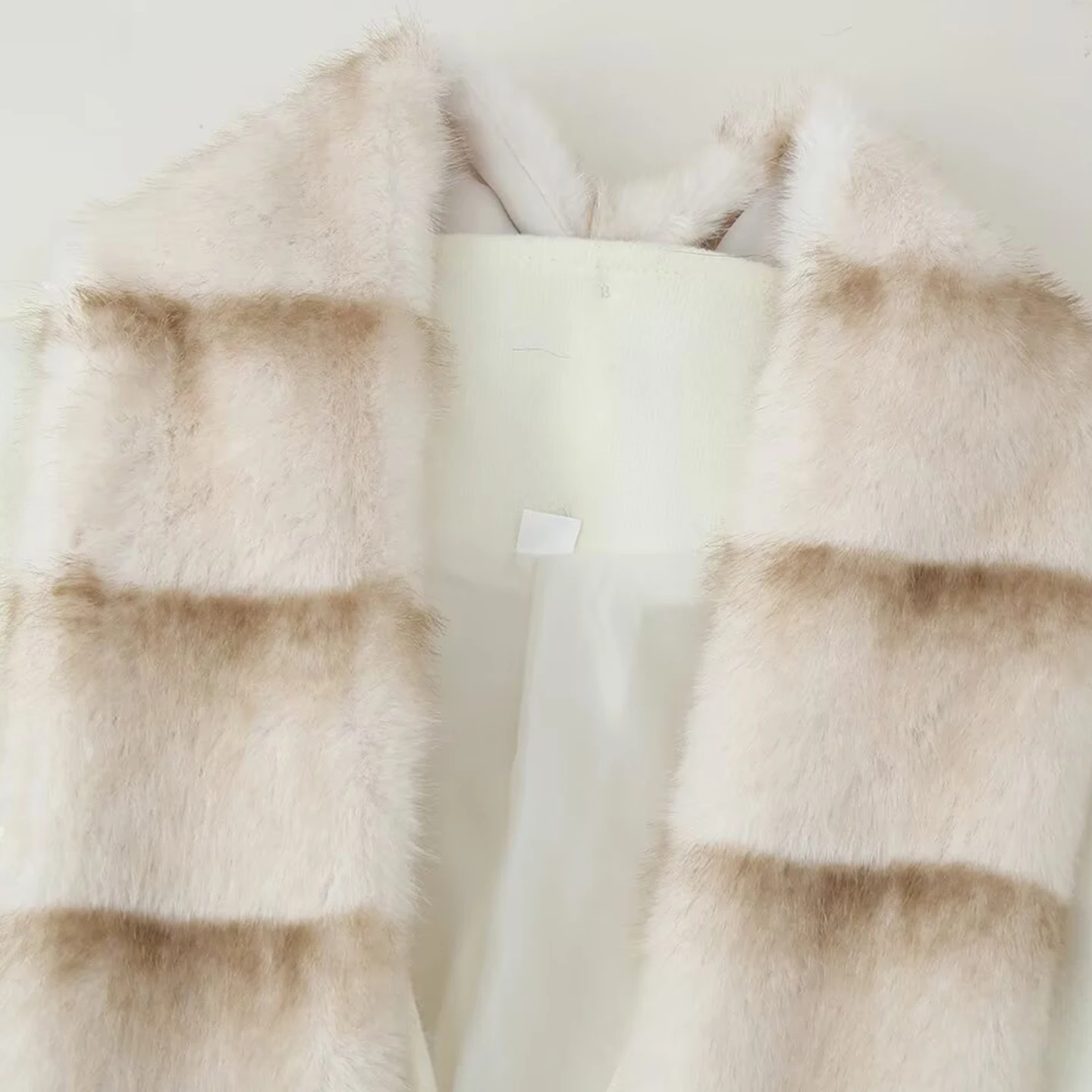 Ele Lange Wollen Jas voor Vrouwen Herfst 2025, Faionable Decoratieve Bontkraag Veelzijdige Sli Quali Merk Z