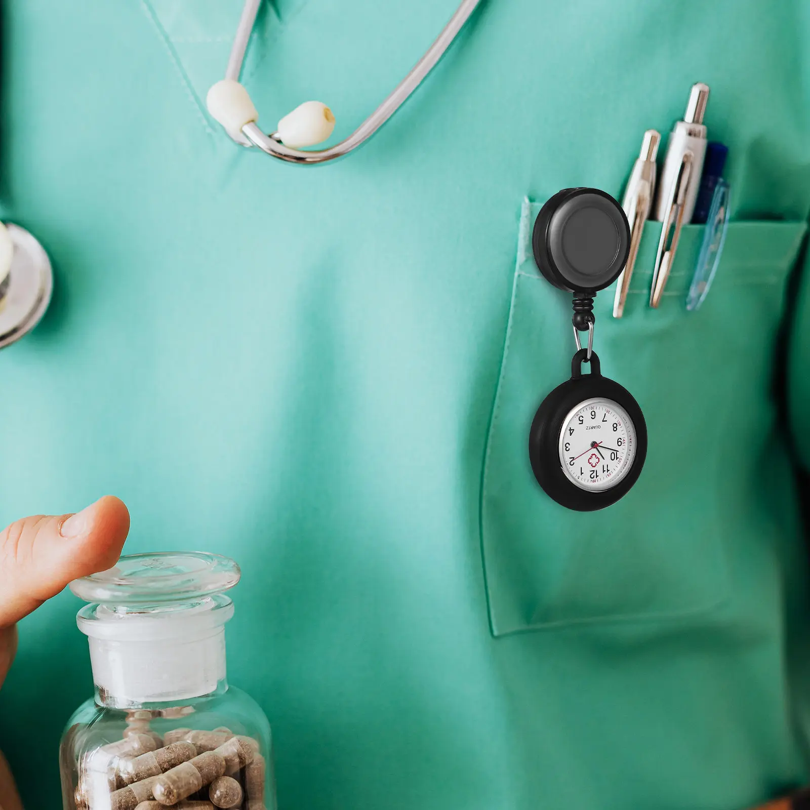 

Наручные часы для медсестер премиум-класса с клипсой и держателем для бейджа, с изображением улыбающегося лица, легкие, точные, с возможностью подвешивания