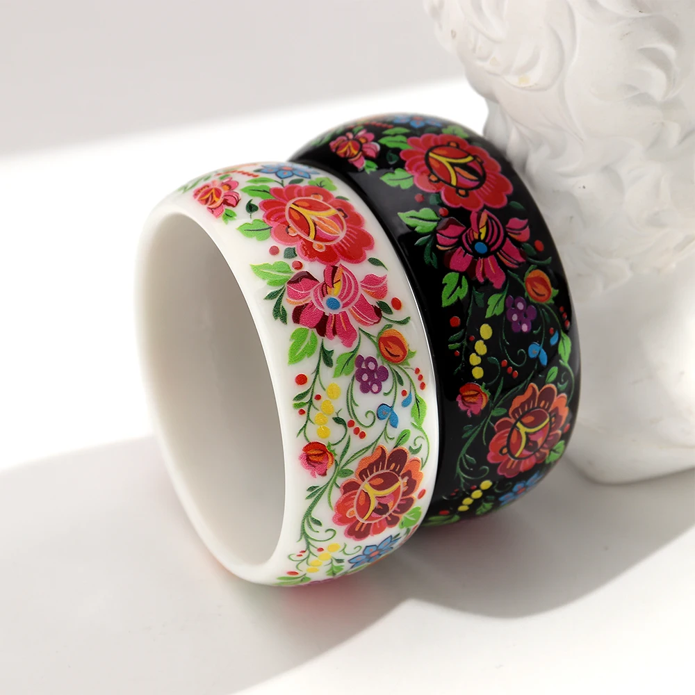 Retro-Armreif mit buntem Blumenmuster aus Acryl für Damen, Boho-Harz-Armband im Ethno-Stil, chinesisches Schmuckgeschenk – Detail 4