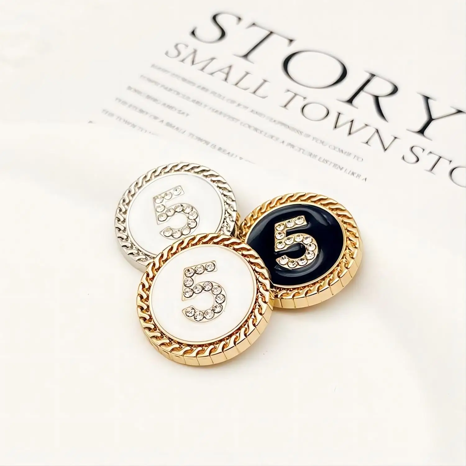 6pcs Lnlaid Rhinestones Gold Five Number  Luxury Design Metal Round Sewing Button For Clothing Accessory Handmade DIY Decoration
