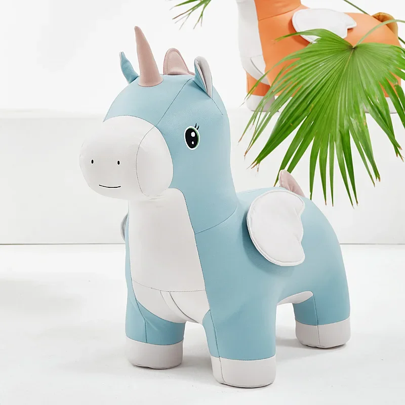 مقعد المشاهير على الإنترنت، المنزل، الإبداعي، وحيد القرن، البراز، تغيير الأحذية #1