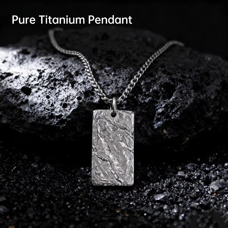 

Pure Titanium 3mm Square Box Chain Necklace Hand-Carved Rock Pattern Pendant Trend Unisex Couple's Unique Gift Skin-Friendly