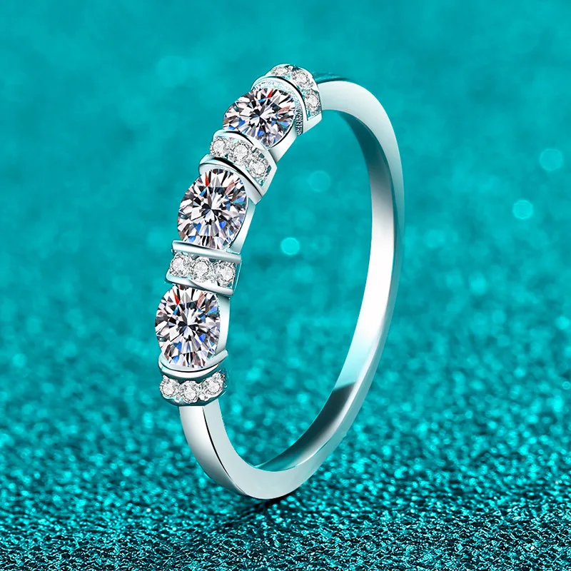 Elegant PT950 Platinum Full Moissanite Ring for Women, Oval Moissanite Bezel Ring, Everyday Versatile Small Gift