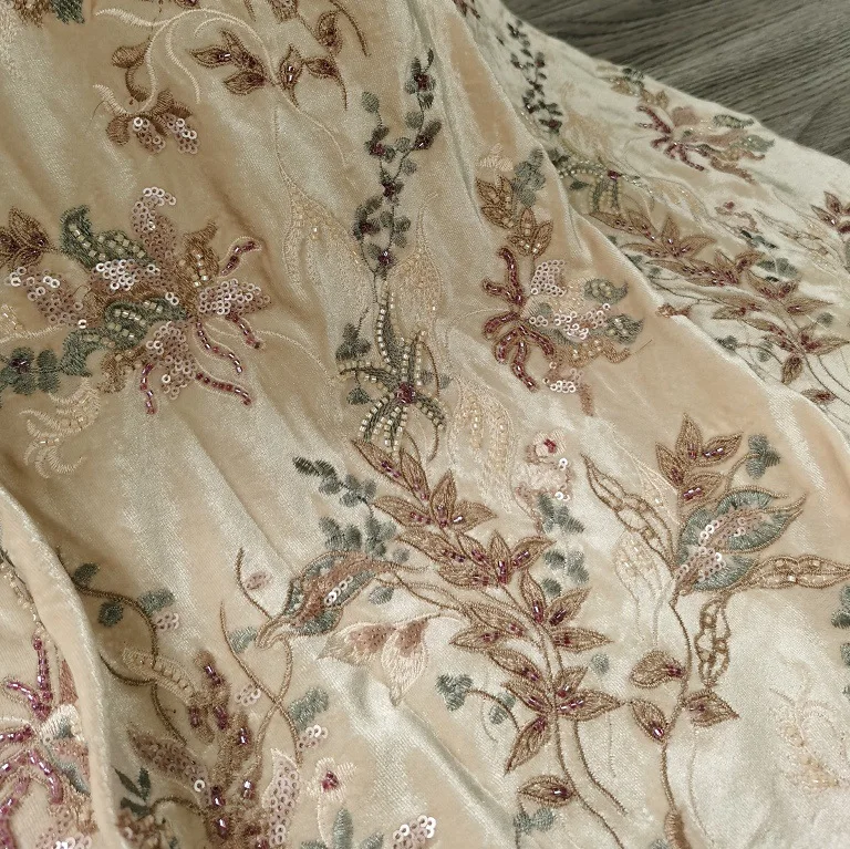 

New embroidered heavy-duty sequin velvet fabric, sequin, beaded embroidered fabricfor dresses shawls DIY sewing projects