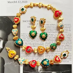 Retro Colorful Artistic Carved Jewelry Carving Colorful Medieval Flower Heart Necklace Palace Style Relief