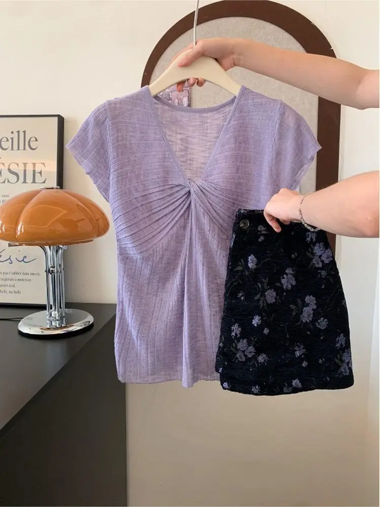 

plus Size Summer Unique Beautiful Floral High Waist Short Sleeve V-Neck Top And Skirt Two-Piece Set Casual Style Four Seasons