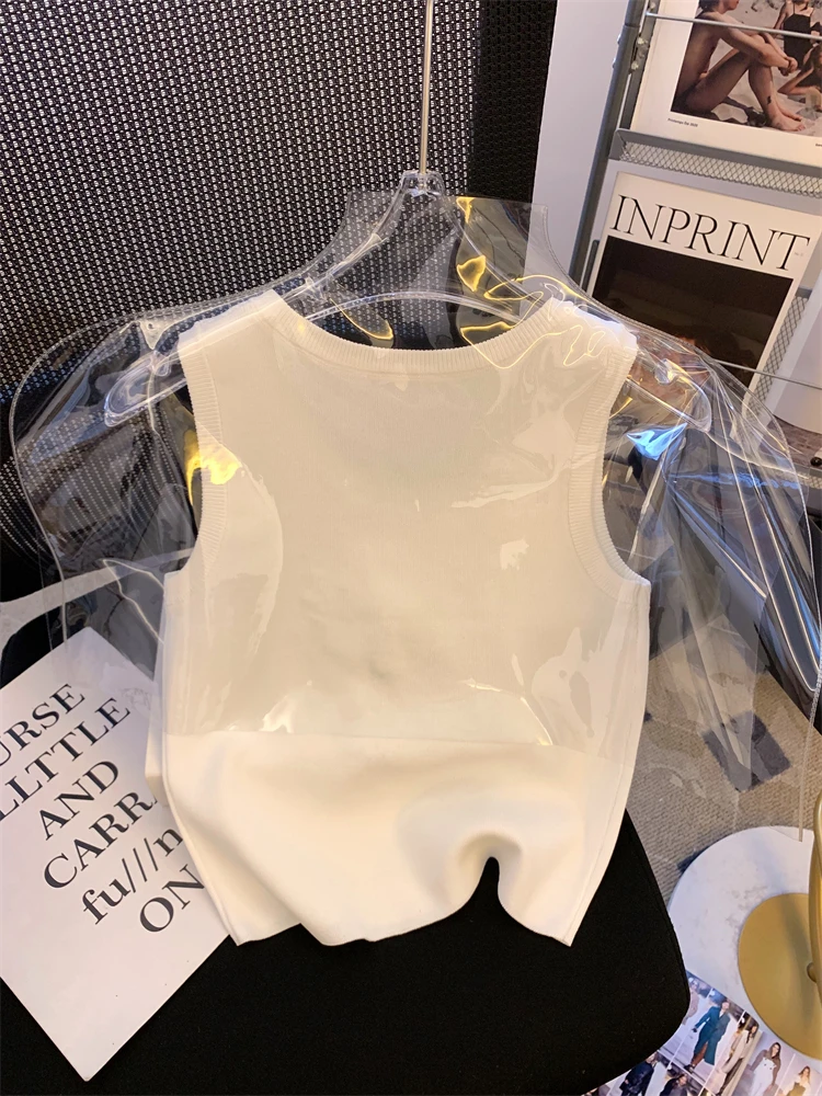 여름 흰색 또는 검은 색 여성 니트 조끼 라인 석 장식 U 넥 민소매 숙녀 슬림 니트 탱크 탑 2025