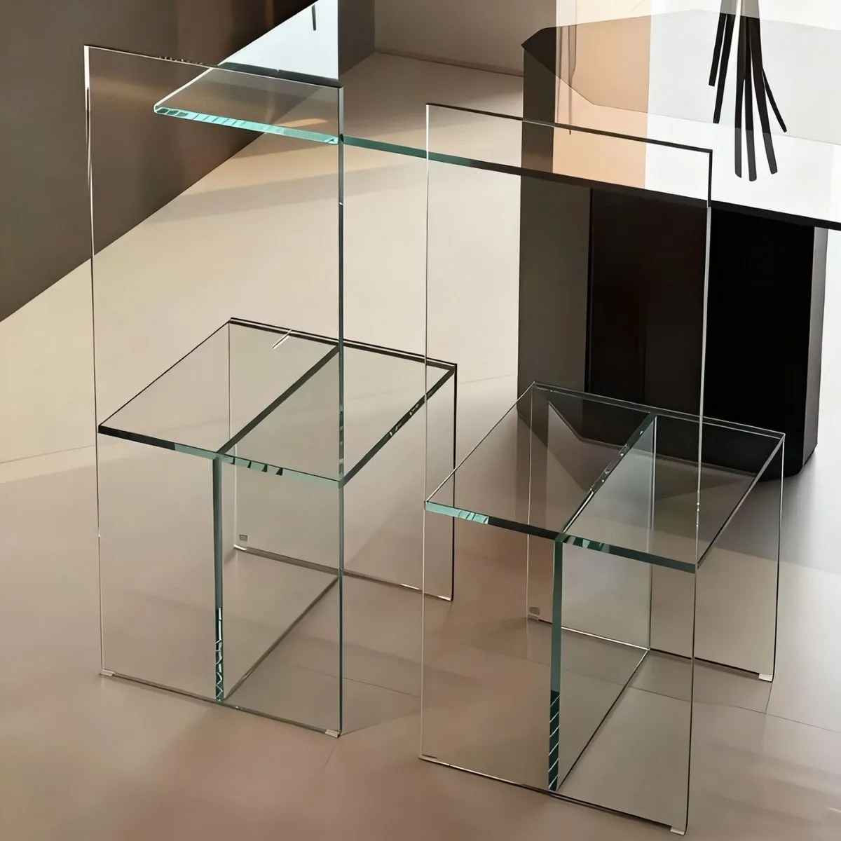 كرسي خلفي كرسي طعام إيطالي بسيط مصمم منزلي ملابس جديدة