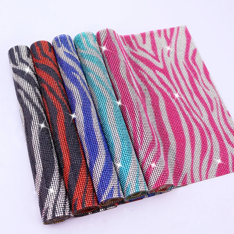 1Pcs Self Adhesive Rhinestone Stickers Glass Glitter Leopard Print Rhinestone Stickers DIY Craft Clothing Bags Shoes view 3
