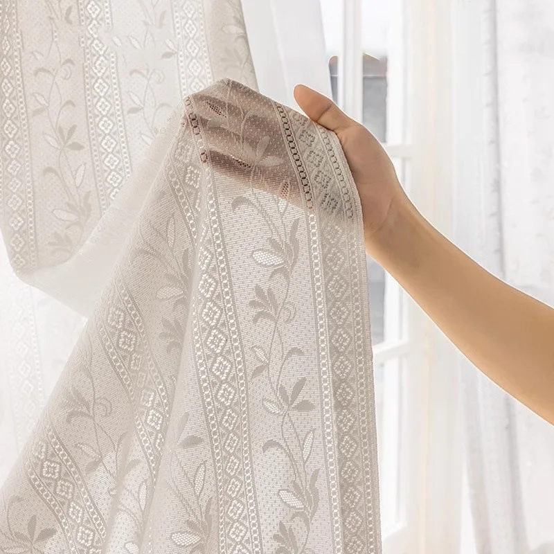 Moderner, minimalistischer, weißer, hohler, bestickter Mullvorhang, 1 Stück bestickter Rattan-Verdunkelungsvorhang im japanischen Stil, weißer Spiegelschleiervorhang