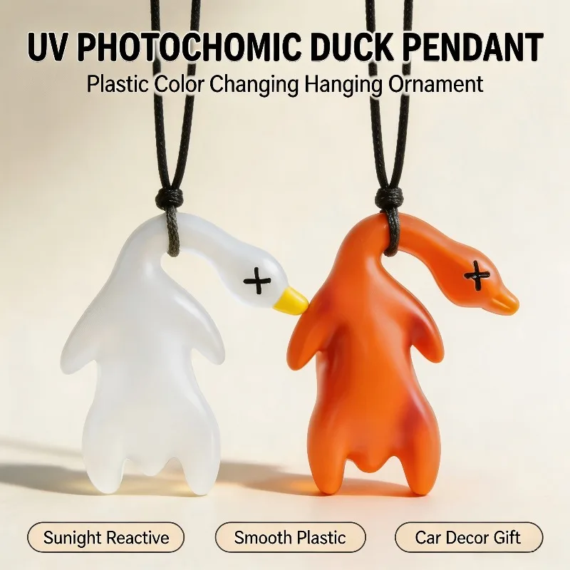 UV Photochromic Duck Pendant, Plastic Color-Changing Roast Duck Hanging Ornament Backpack Bag Charm Decoration for Car Ornaments