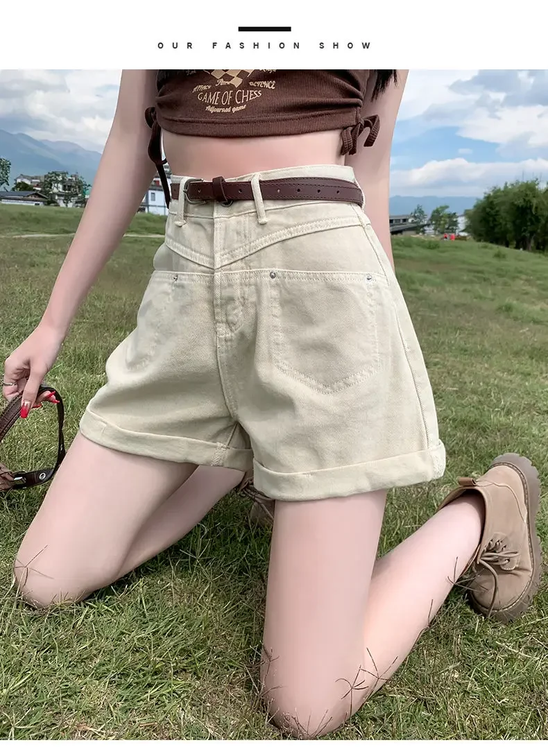 팝 여성의 새로운 하이 웨이스트 슬림 A 라인 곱슬 핫 소녀 디자인 살구 반바지